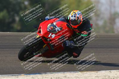 media/Sep-20-2025-TrackDaz (Sat) [[27f0cde673]]/A Group/11am (Turn 2)/